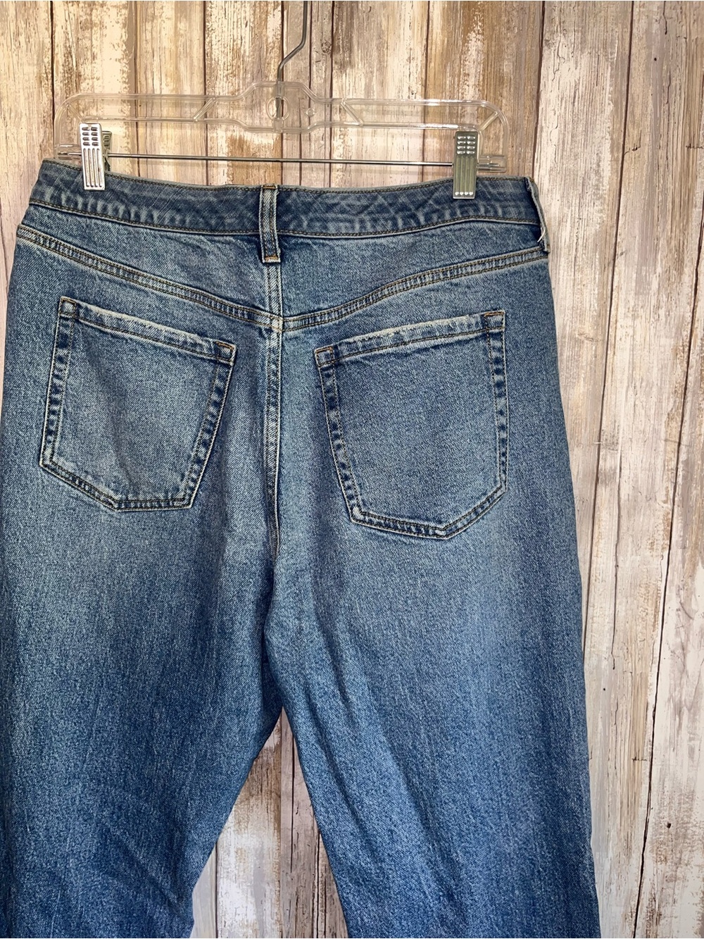 Torrid High Rise Baggy Straight Jeans Size 10 Distressed Ripped Denim - Picture 8 of 8
